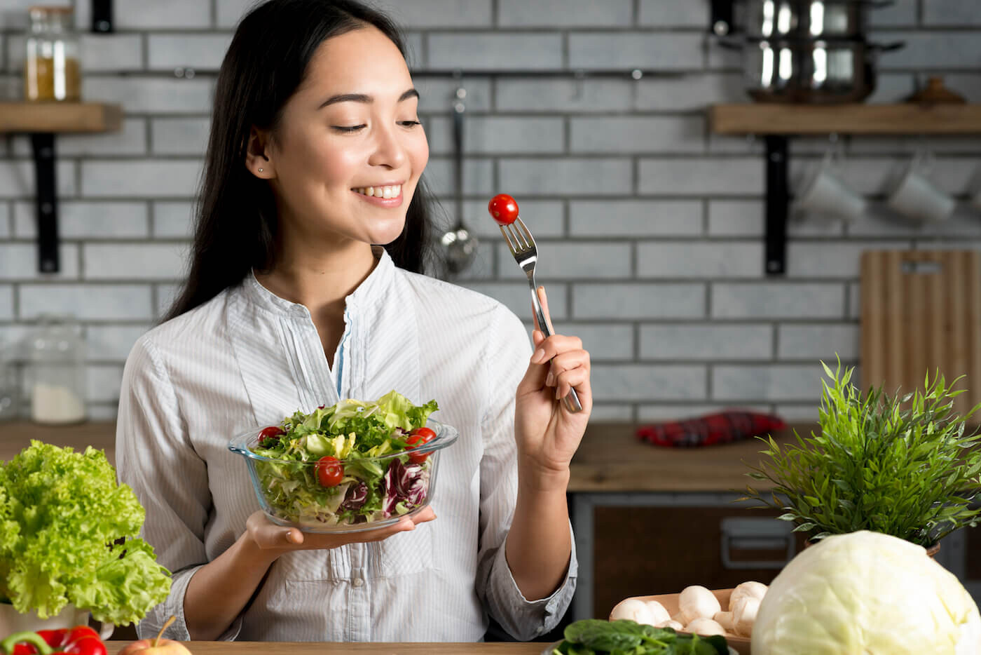 Ăn uống lành mạnh là cách hiệu quả để ngăn ngừa và cải thiện tình trạng đầy bụng khó tiêu